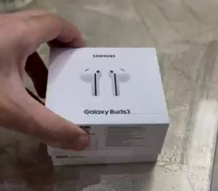 快沒秘密，Galaxy Buds 3 連開箱影片都被曝光了