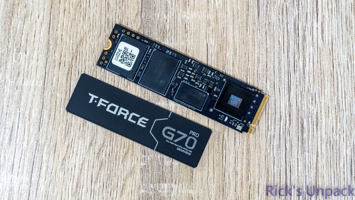 【開箱】自帶石墨烯散熱片的頂速Gen4 SSD | T-FORCE G70 PRO PCIe Gen4 SSD