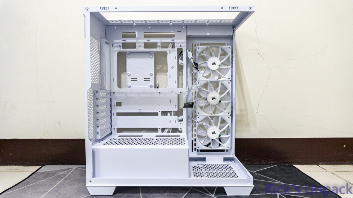 【開箱】賊船首款PCIE插槽模組化海景殼 | CORSAIR 3500X ARGB WHITE