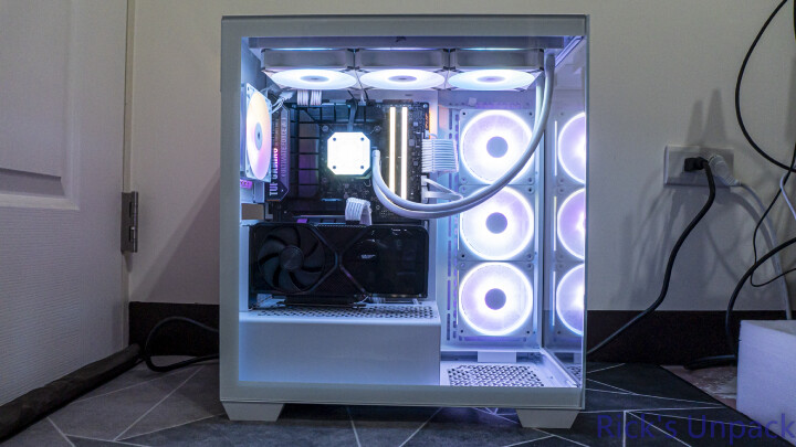 【開箱】賊船首款PCIE插槽模組化海景殼 | CORSAIR 3500X ARGB WHITE