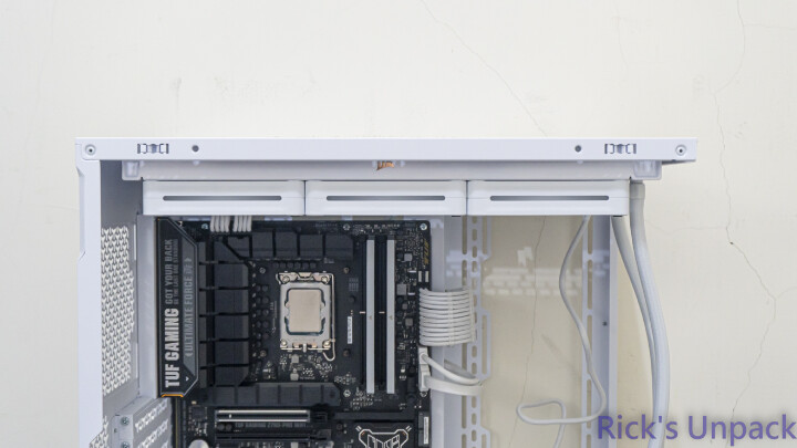 【開箱】賊船首款PCIE插槽模組化海景殼 | CORSAIR 3500X ARGB WHITE