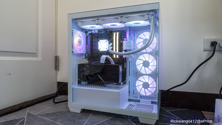 【開箱】專屬絢麗CAPELLIX燈效 | CORSAIR H150i ELITE CAPELLIX XT WHITE