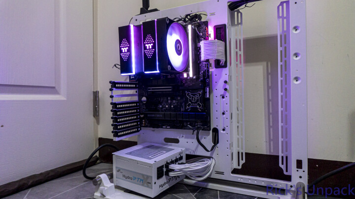 【開箱】黑化塔散與RGB的結合 | Thermaltake ASTRIA 600 ARGB