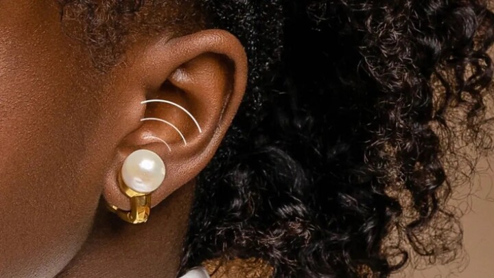 nova-h1-audio-earrings-06.jpg.jpg