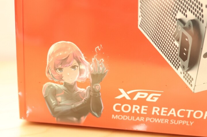 開箱 XPG CORE REACTOR II 850W 白色版 