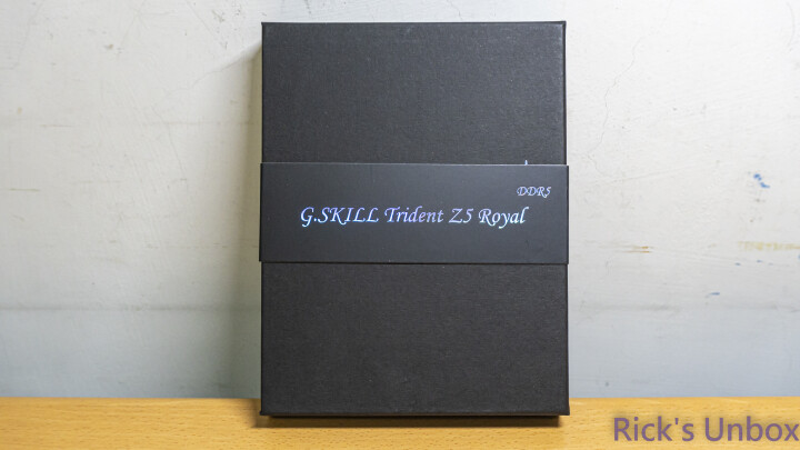 【開箱】尊爵不凡的視覺饗宴 | G.SKILL Trident Z5 Royal 皇家戟 DDR5 SILVER 24Gx2 7200MHz