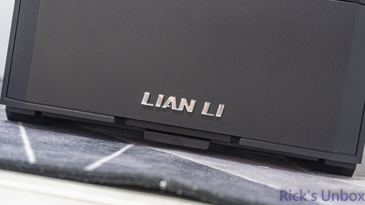 【開箱】全新思維、散熱更強 | LIAN LI LANCOOL 207