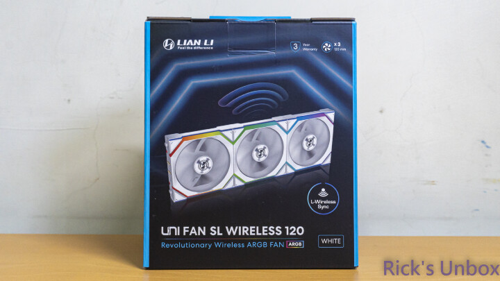 【開箱】訊號&quot;無線化&quot;的風扇 | LIAN LI UNI FAN SL WIRELESS 120 WHITE &amp; SL WIRELESS LCD 120 WHITE