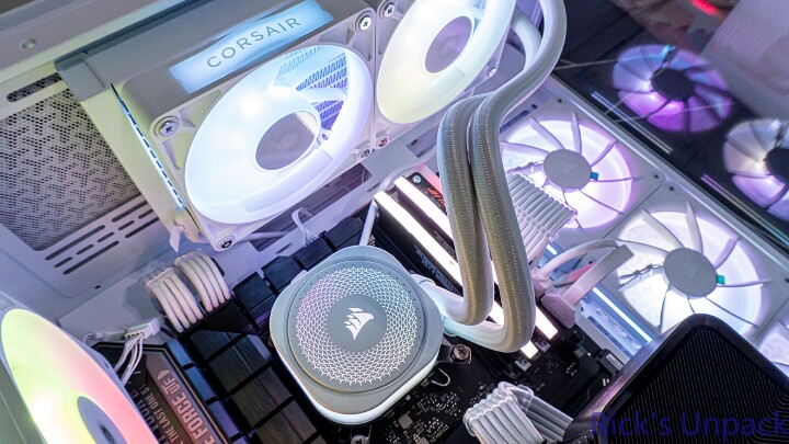 【開箱】賊船新研發水泵與iCUE LiNK風扇 | CORSAIR iCUE LiNK TITAN 240 RX RGB WHITE