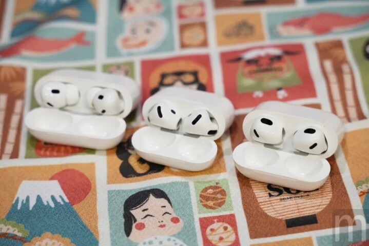 airpods-412.jpg