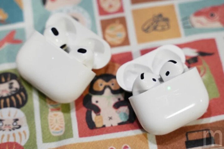 airpods-407-1.jpg