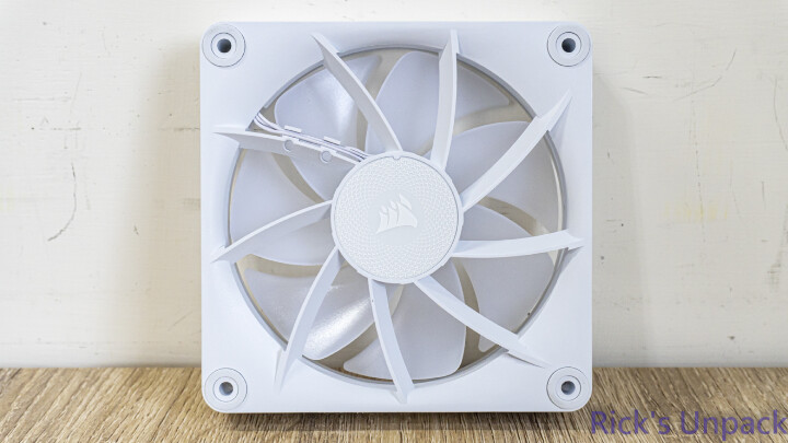 【開箱】iCUE LiNK新燈效風扇 | CORSAIR iCUE LiNK LX120 RGB WHITE FANS