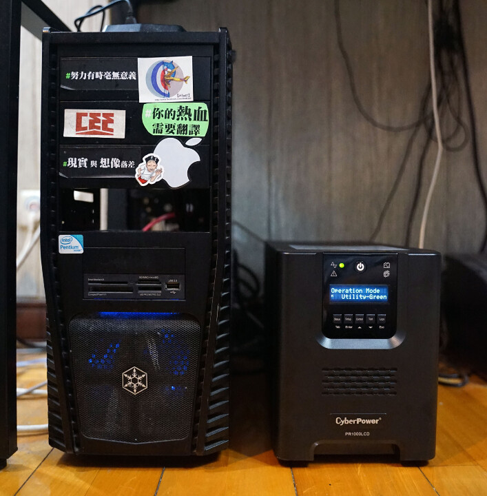 CyberPower PR1000LCD在線互動式不斷電系統 輕鬆打造可靠的電源保護！