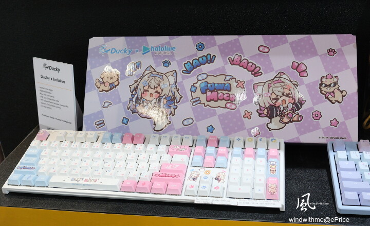 40-DUCKY.JPG 40-DUCKY.JPG