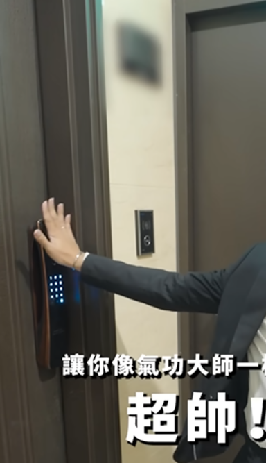 lock_03.png lock_03.png