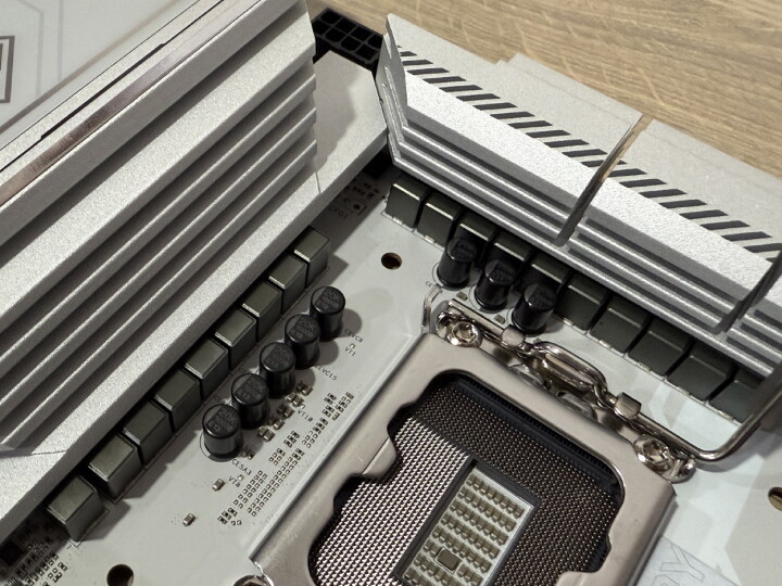 萬元首選 ASRock 華擎 Z890 Steel Legend WiFi 銀白 PCB 