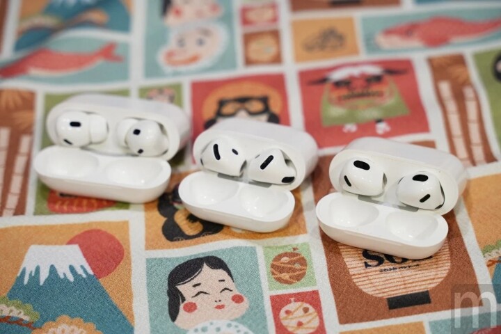 airpods-412.jpg airpods-412.jpg