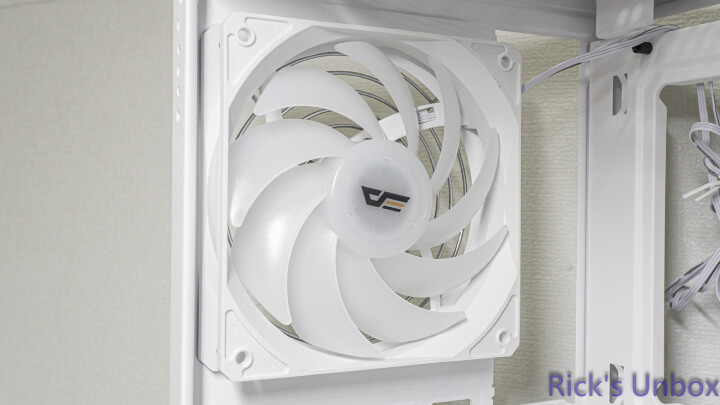 【開箱】平價實木海景殼 | darkFlash DS900 WOOD WHITE