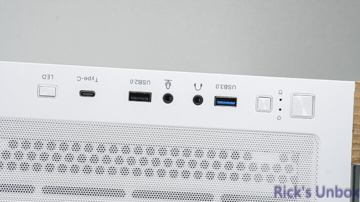 【開箱】平價實木海景殼 | darkFlash DS900 WOOD WHITE