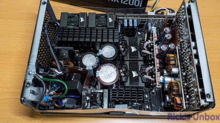 【開箱】海盜船旗艦白金電源升級 | CORSAIR HX1200i PLATINUM