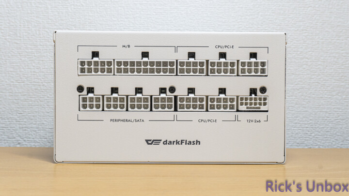【開箱】大飛主流規格平價電源 | darkFlash PMT 750W WHITE
