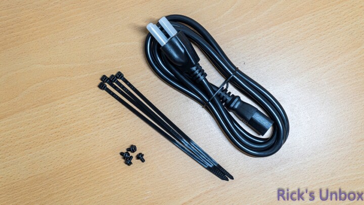 【開箱】大飛主流規格平價電源 | darkFlash PMT 750W WHITE