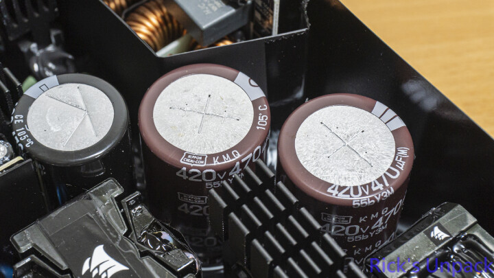 【開箱】賊船iCUE LiNK側出電源 | CORSAIR HX1200i SHIFT