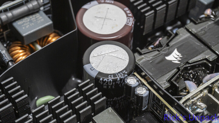 【開箱】賊船iCUE LiNK側出電源 | CORSAIR HX1200i SHIFT