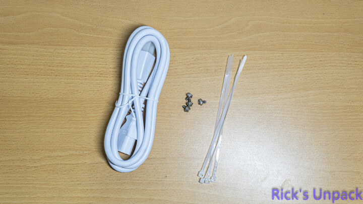 【開箱】LIAN LI白金短機身電源 | LIAN LI SX850P WHITE