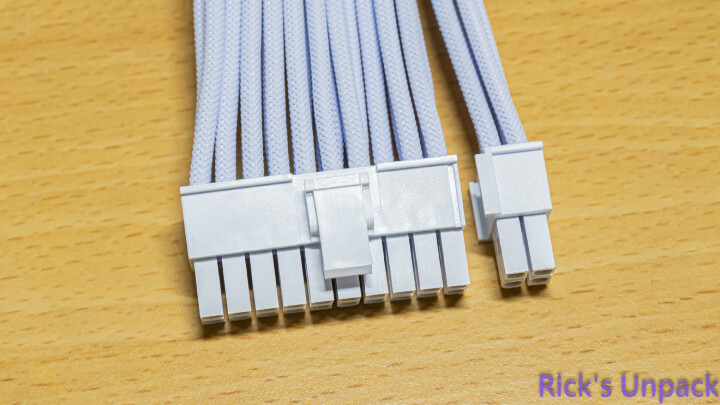 【開箱】LIAN LI白金短機身電源 | LIAN LI SX850P WHITE