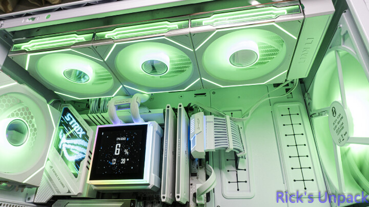 【開箱】新版走線特殊水冷 | LIAN LI HydroShift II LCD-S 360N WHITE