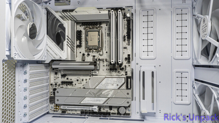 【開箱】與音響絕配的機殼 | LIAN LI LANCOOL 217 INF WHITE