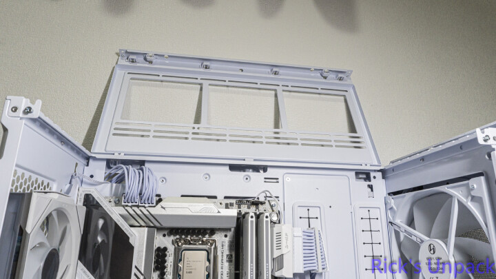 【開箱】與音響絕配的機殼 | LIAN LI LANCOOL 217 INF WHITE