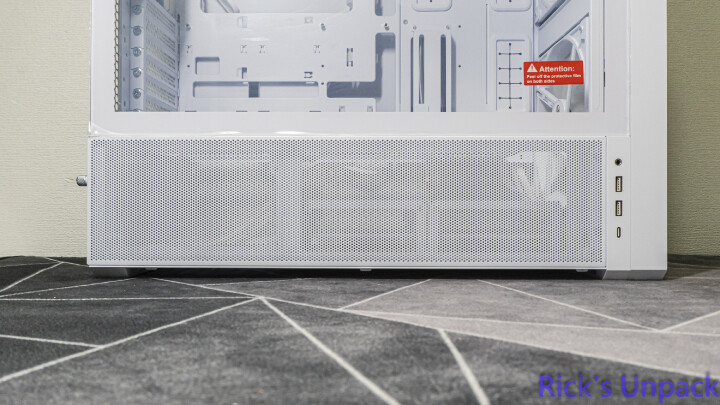 【開箱】與音響絕配的機殼 | LIAN LI LANCOOL 217 INF WHITE