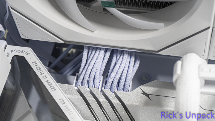 【開箱】與音響絕配的機殼 | LIAN LI LANCOOL 217 INF WHITE