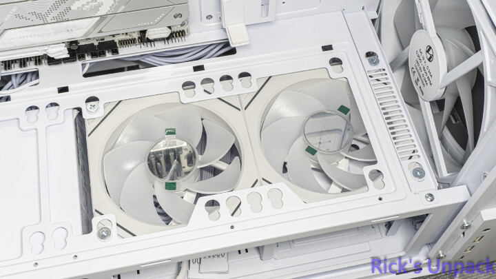 【開箱】與音響絕配的機殼 | LIAN LI LANCOOL 217 INF WHITE