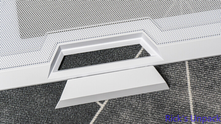 【開箱】與音響絕配的機殼 | LIAN LI LANCOOL 217 INF WHITE