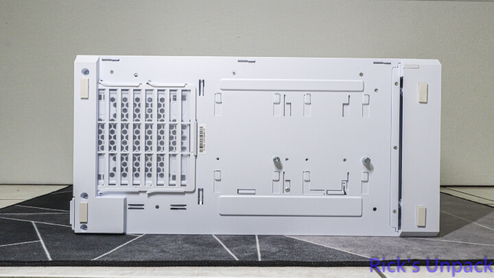【開箱】與音響絕配的機殼 | LIAN LI LANCOOL 217 INF WHITE