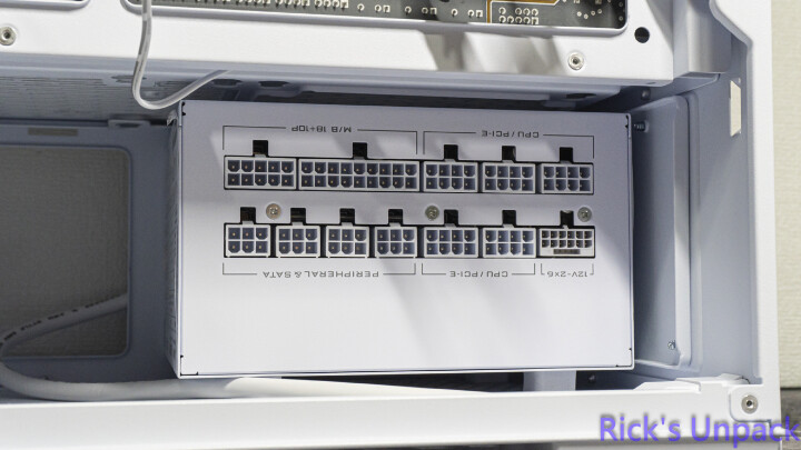 【開箱】與音響絕配的機殼 | LIAN LI LANCOOL 217 INF WHITE