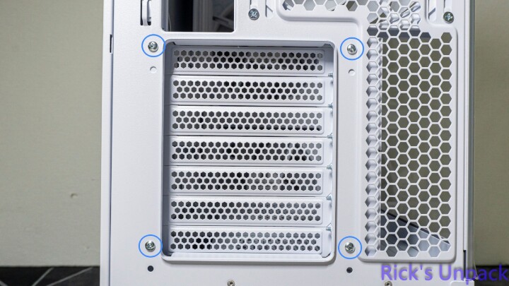 【開箱】與音響絕配的機殼 | LIAN LI LANCOOL 217 INF WHITE