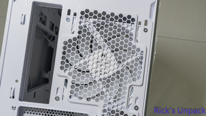 【開箱】與音響絕配的機殼 | LIAN LI LANCOOL 217 INF WHITE