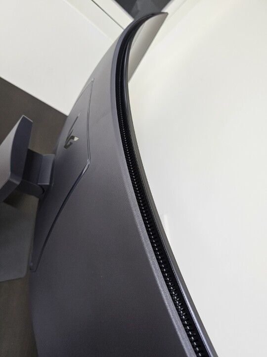 LG UltraGear 45GX950A 畫面與畫質雙重完美體驗