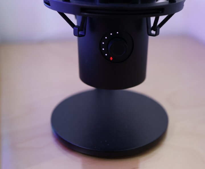 接班 QuadCast S 新世代 USB 玩家麥克風 HyperX QuadCast 2