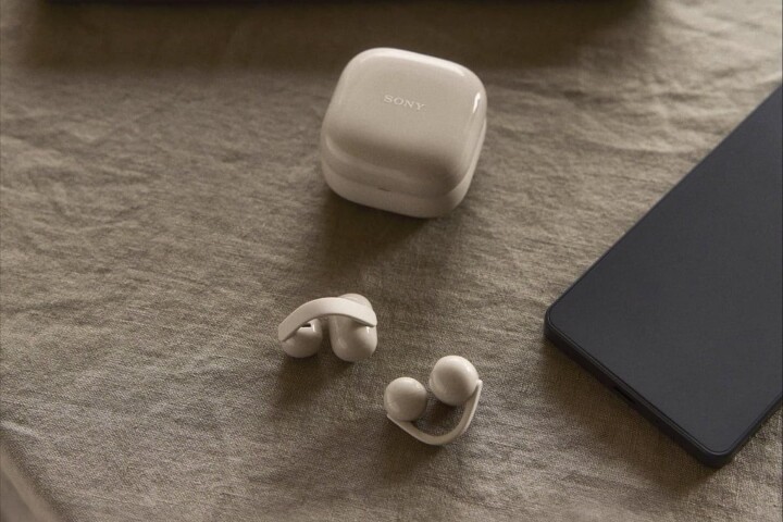 Sony 也跟進推出耳夾式耳機！LinkBuds Clip 登場：主打全天候舒適配戴、數位防漏音