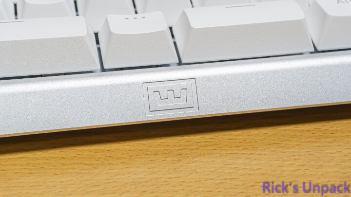 【開箱】磁軸RT始祖經典續作 | WOOTING 60HE V2