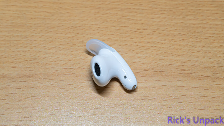 【開箱】soundcore首款半入耳藍芽耳機 | soundcore Liberty Buds