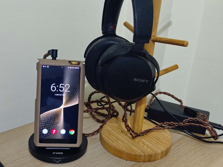 [開箱] Fiio M27二代超級戰艦 重量級DAP隨身播放器 鈦合金版