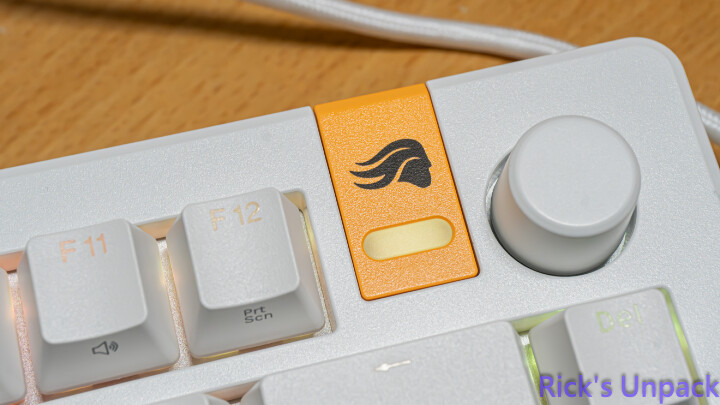 【開箱】磁軸機械軸雙重並行 | Glorious GMMK 3 HE 75 WHITE