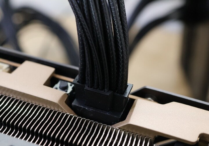  高階CP金牌選擇MIT 台灣製 FSP 全漢 MEGA GM 玩家級旗艦金牌