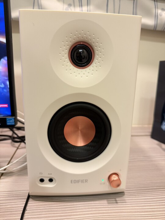 入門監聽喇叭 EDIFIER MR5 不專業分享